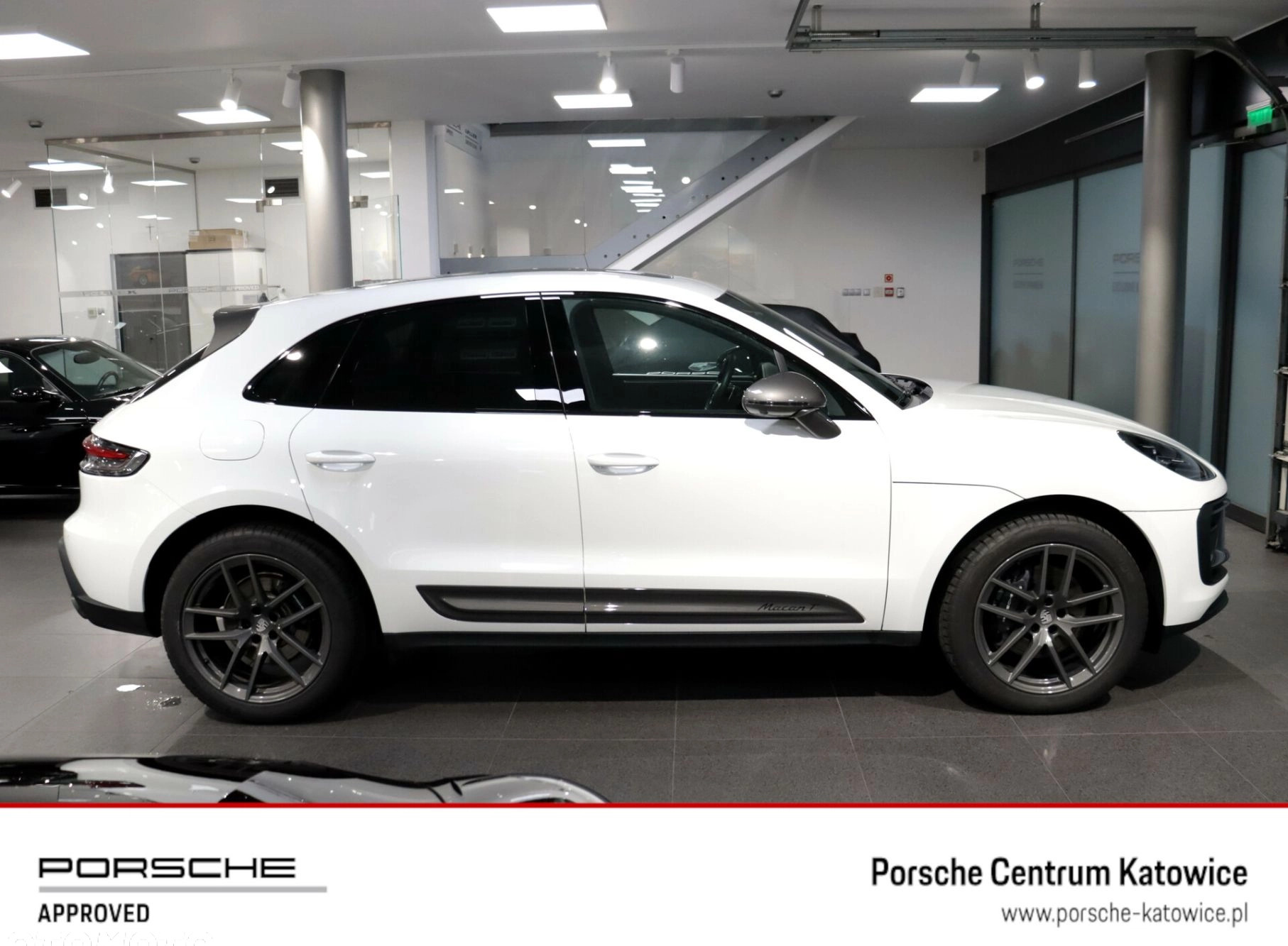 Porsche Macan cena 335000 przebieg: 5496, rok produkcji 2023 z Katowice małe 277